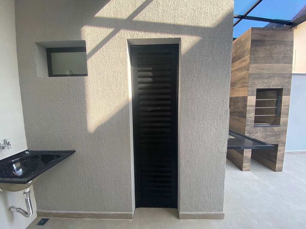 Casa em Itanhaém, no bairro Praia dos Sonhos