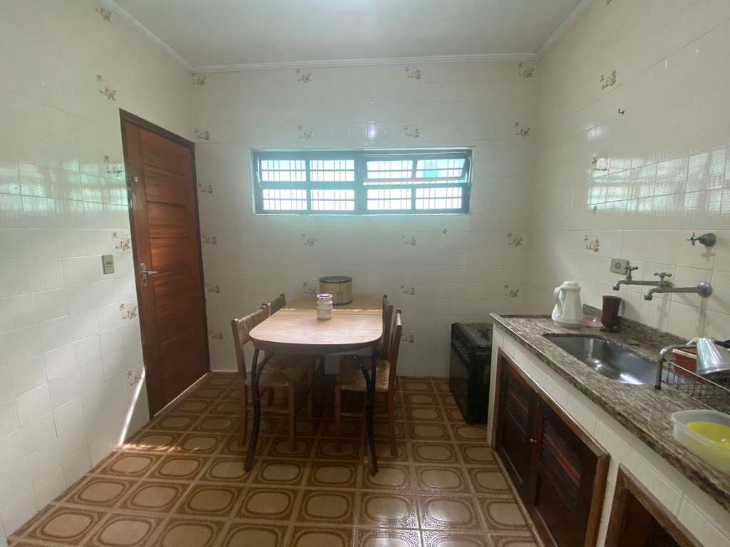 Casa em Itanhaém, no bairro Nova Itanhaém