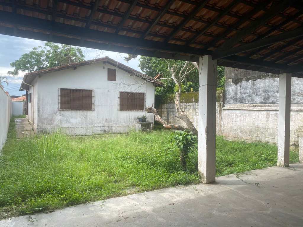 Casa em Itanhaém, no bairro Nova Itanhaém