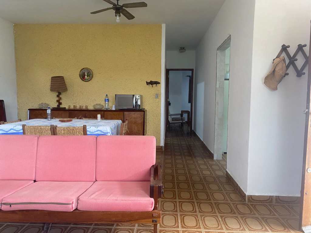 Casa em Itanhaém, no bairro Nova Itanhaém