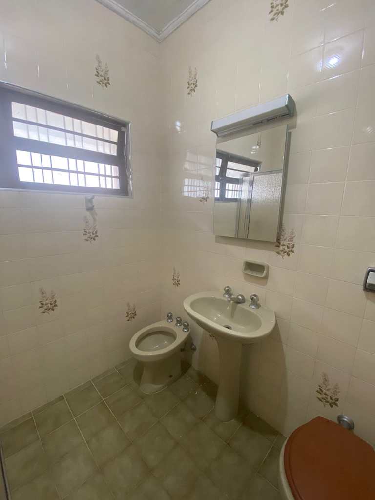 Casa em Itanhaém, no bairro Nova Itanhaém