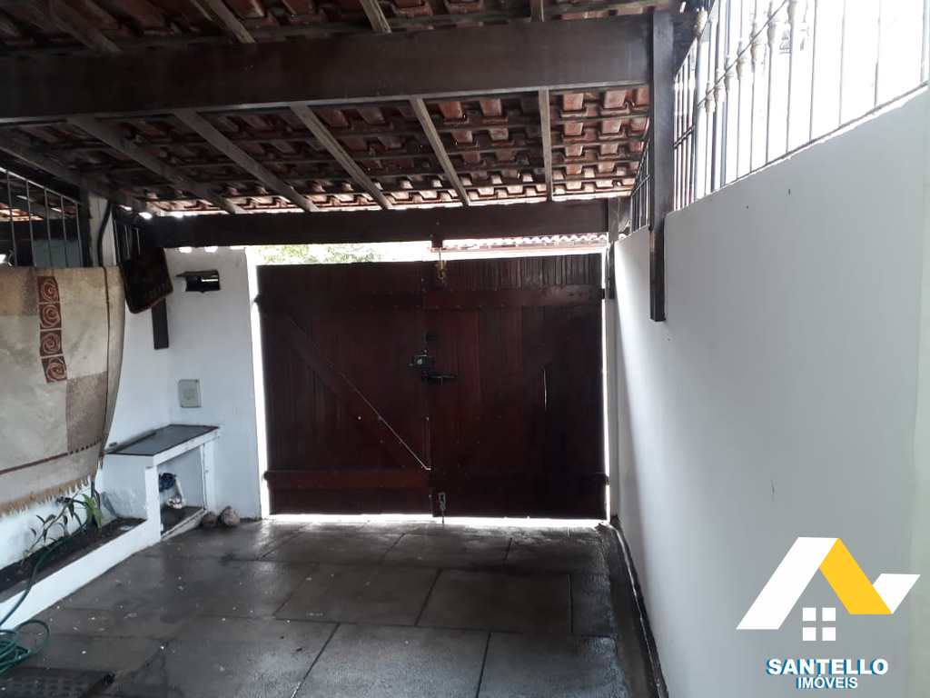 Casa de Condomínio em São Gonçalo, no bairro Mutondo
