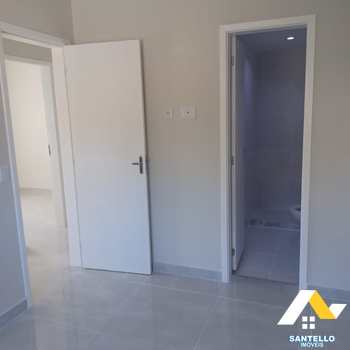 Apartamento em São Gonçalo, bairro Centro