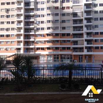 Apartamento em São Gonçalo, bairro Colubande