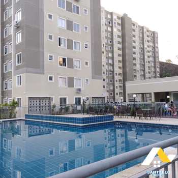 Apartamento em São Gonçalo, bairro Alcântara