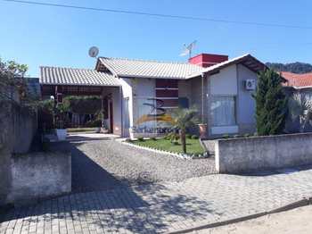 Casa, código 445 em Laurentino, bairro Centro