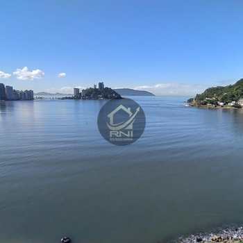 Apartamento em São Vicente, bairro Morro dos Barbosas