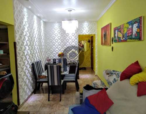 Apartamento, código 64982125 em Santos, bairro Marapé