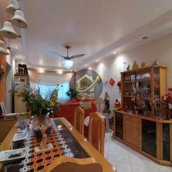 Apartamento em Santos, bairro Macuco