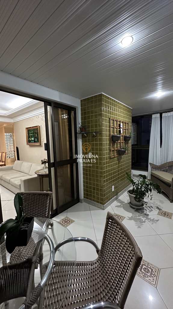 Apartamento em Vila Velha, no bairro Praia de Itapoã