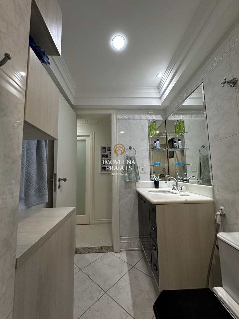 Apartamento em Vila Velha, no bairro Praia de Itapoã