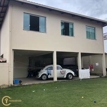 Casa em Divinópolis, bairro Prolongamento I do Bairro Manoel Valinhas