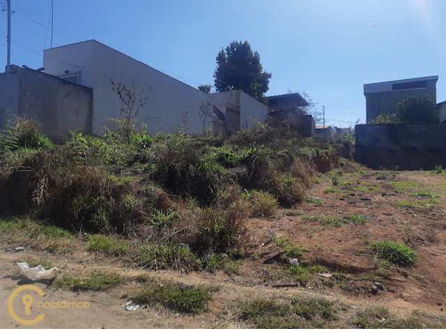 Terreno em Divinópolis, no bairro Del-Rey
