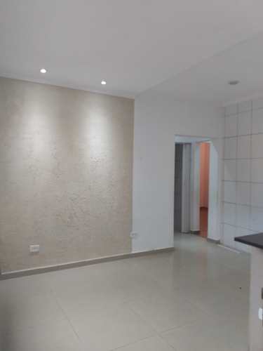 Casa, código 14 em São Paulo, bairro Jardim Guarujá
