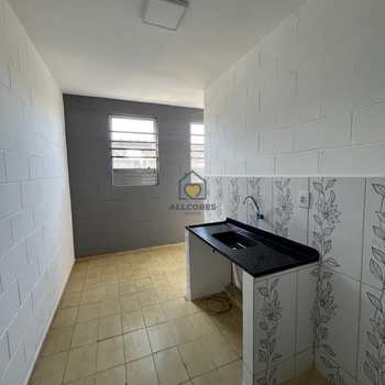 Apartamento em Mogi das Cruzes, bairro Vila Industrial