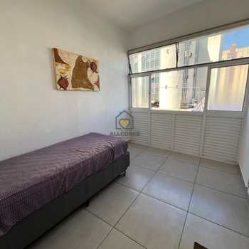 Kitnet em Mogi das Cruzes, bairro Centro