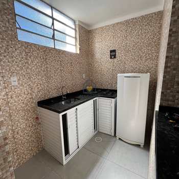 Kitnet em Mogi das Cruzes, bairro Centro