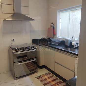 Sobrado em Mogi das Cruzes, bairro Vila Nova Cintra