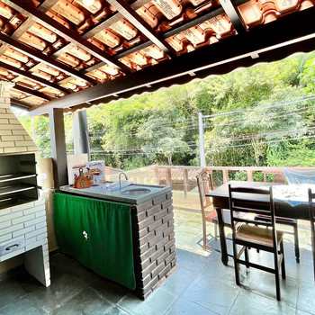 Sobrado em São Sebastião, bairro Cigarras