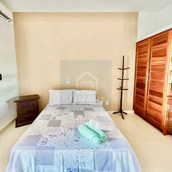 Sobrado em São Sebastião, bairro Cigarras