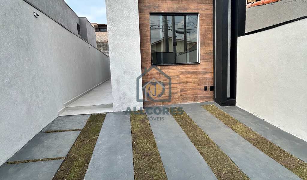 Casa em Mogi das Cruzes, bairro Vila Nova Cintra