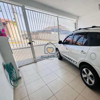 Sobrado em Mogi das Cruzes, bairro Jardim Camila