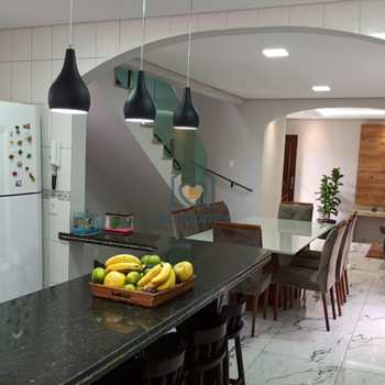 Casa em Mogi das Cruzes, bairro Vila Nova Cintra