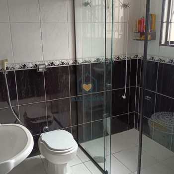 Casa em Mogi das Cruzes, bairro Vila Nova Cintra