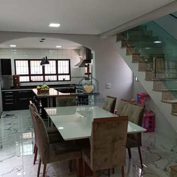 Casa em Mogi das Cruzes, bairro Vila Nova Cintra