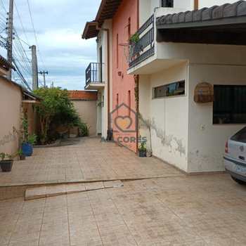 Casa em Mogi das Cruzes, bairro Vila Nova Cintra