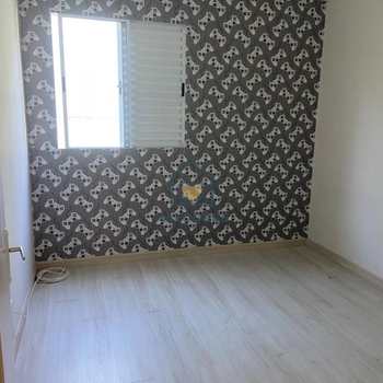 Apartamento em Arujá, bairro Portão