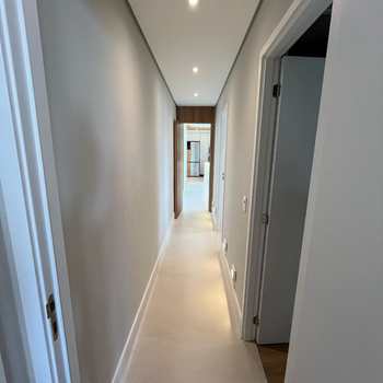 Apartamento em Mogi das Cruzes, bairro Vila Mogilar