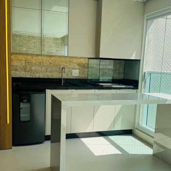 Apartamento em Mogi das Cruzes, bairro Vila Mogilar
