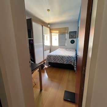 Apartamento em Mogi das Cruzes, bairro Alto Ipiranga