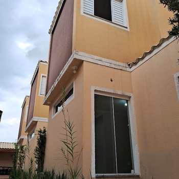 Casa de Condomínio em Mogi das Cruzes, bairro Vila Lavínia