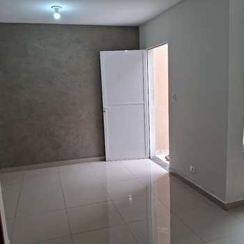Casa de Condomínio em Mogi das Cruzes, bairro Vila Lavínia