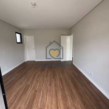 Casa de Condomínio em Mogi das Cruzes, bairro Cézar de Souza