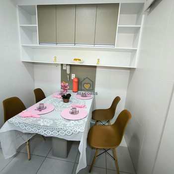 Apartamento em Mogi das Cruzes, bairro Vila Mogilar