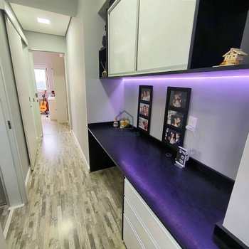 Apartamento em Mogi das Cruzes, bairro Vila Mogilar