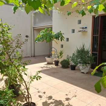 Casa em Mogi das Cruzes, bairro Jardim Paulista
