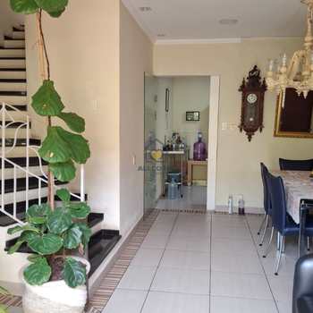 Casa em Mogi das Cruzes, bairro Jardim Paulista