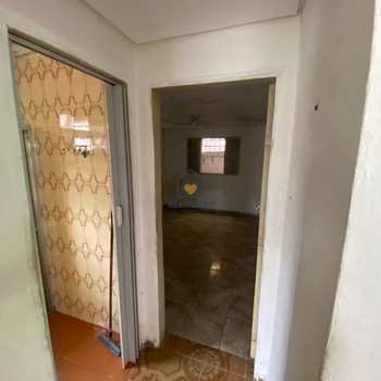 Casa em Mogi das Cruzes, bairro Vila Mogilar