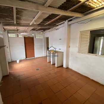Casa em Mogi das Cruzes, bairro Vila Mogilar