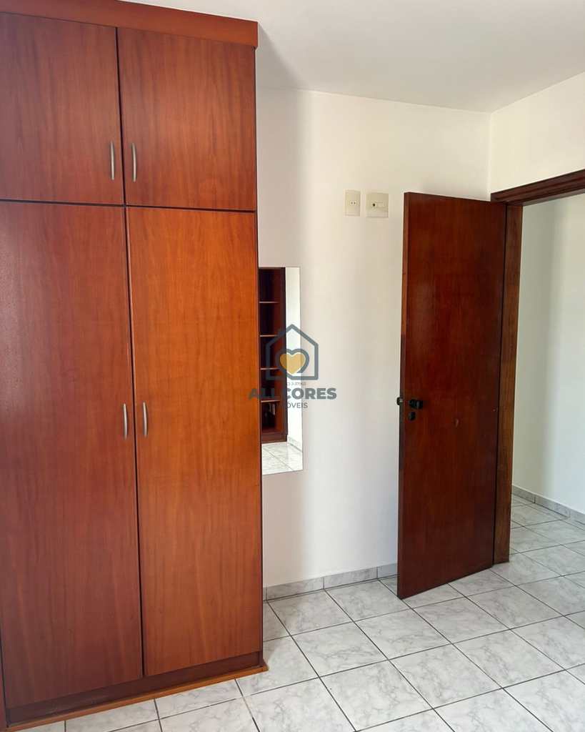 Apartamento em Mogi das Cruzes, no bairro Jardim Armênia