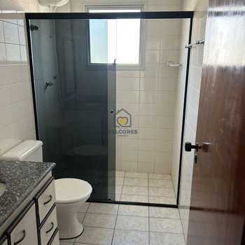 Apartamento em Mogi das Cruzes, bairro Jardim Armênia
