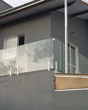 Sobrado, código 563 em Mogi das Cruzes, bairro Biritiba Ussu