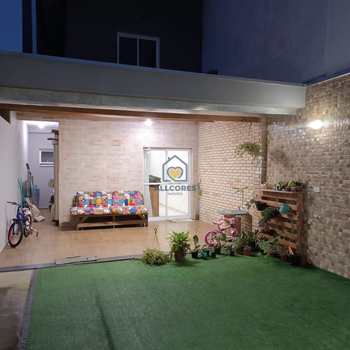 Sobrado em Mogi das Cruzes, bairro Biritiba Ussu