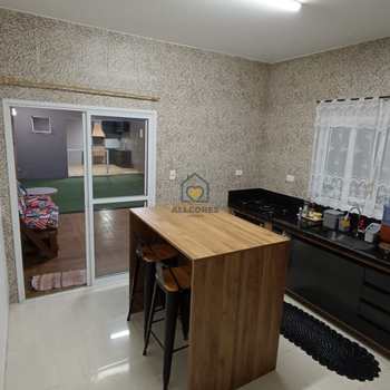 Sobrado em Mogi das Cruzes, bairro Biritiba Ussu