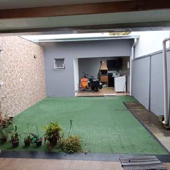 Sobrado em Mogi das Cruzes, bairro Biritiba Ussu