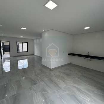 Sobrado em Mogi das Cruzes, bairro Vila Cecília